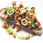 Girolles on toast image