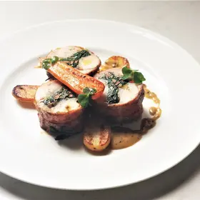 Hearty's Stuffed Rabbit Saddle image