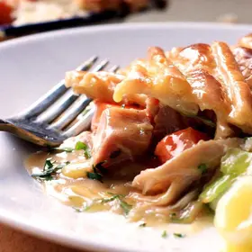 Chicken and Smoked Ham Pie image